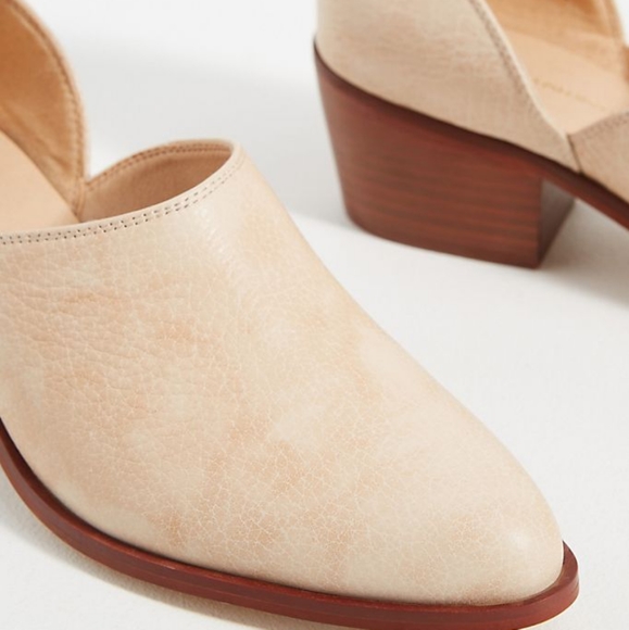 NWT Anthropologie Abigail Side-Cut Ankle Shooties - Picture 4 of 7